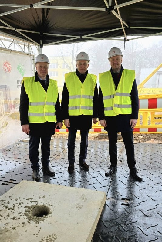 481211945 1029126975906583 2839691285675177315 N